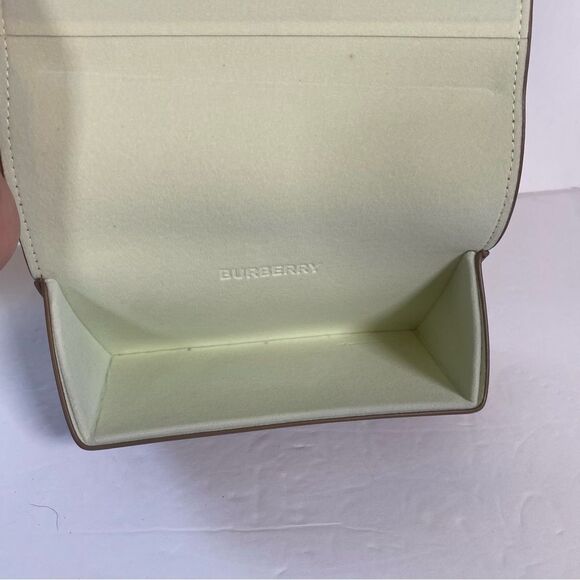 Burberry London Tan Color Eyeglass Case - Picture 4 of 9
